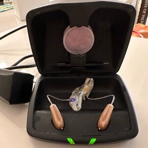 STARKEY LIVIO i2400 Hearing Aids